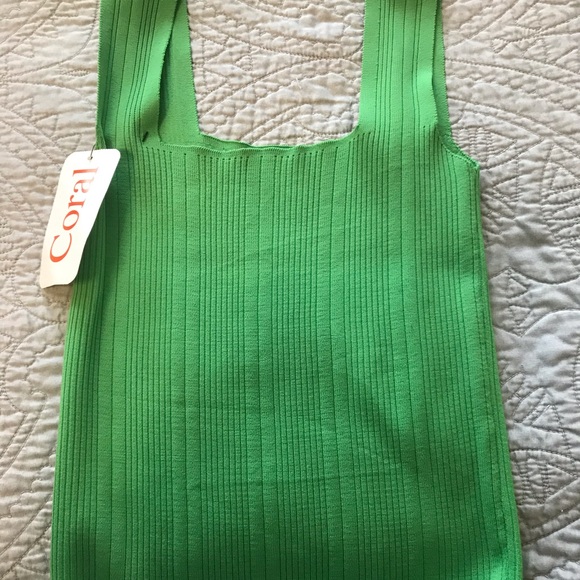 Women's Green Tank Top - Picture 1 of 3